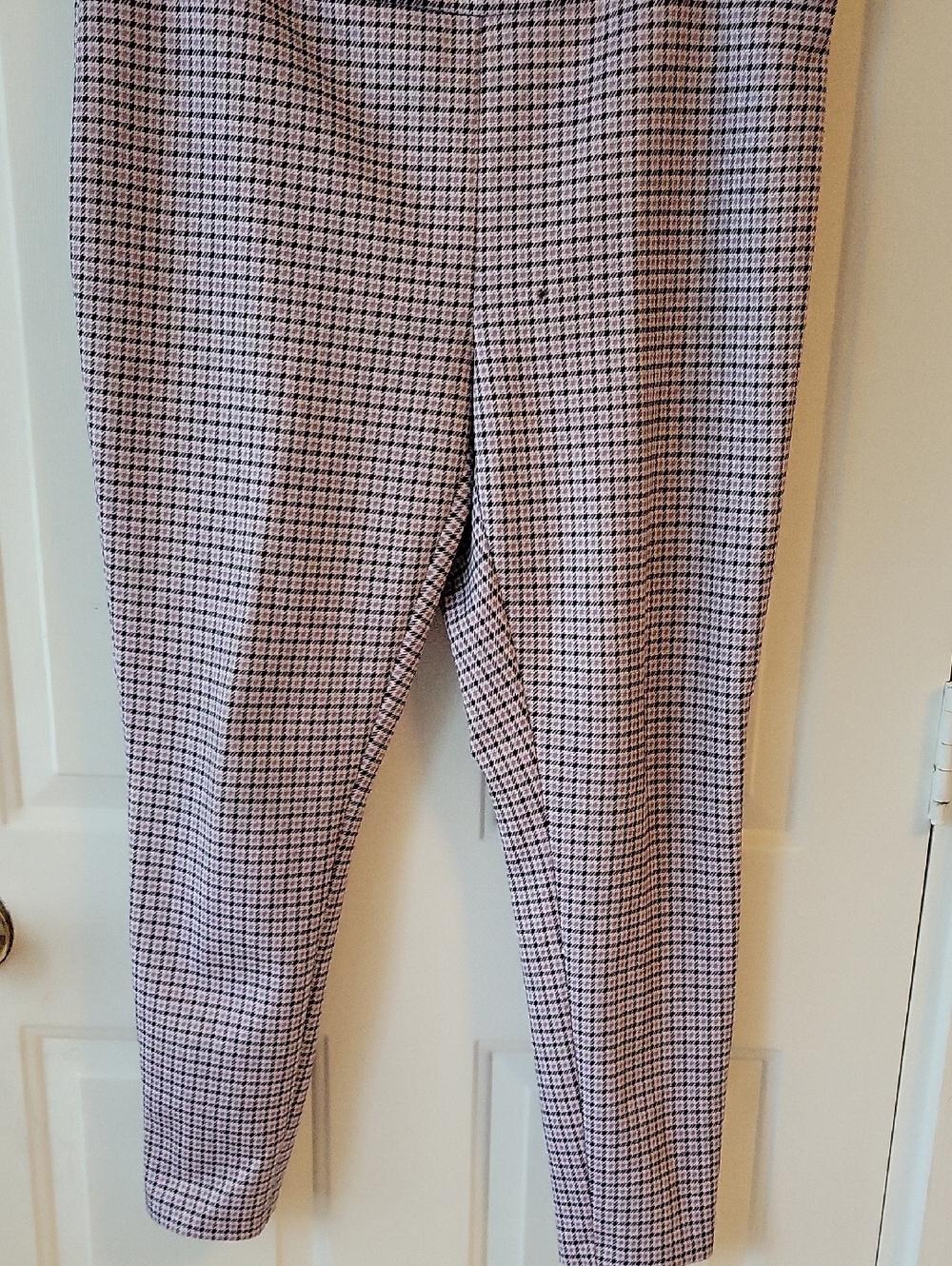 Plaid Ankle Pants in Pink and Black